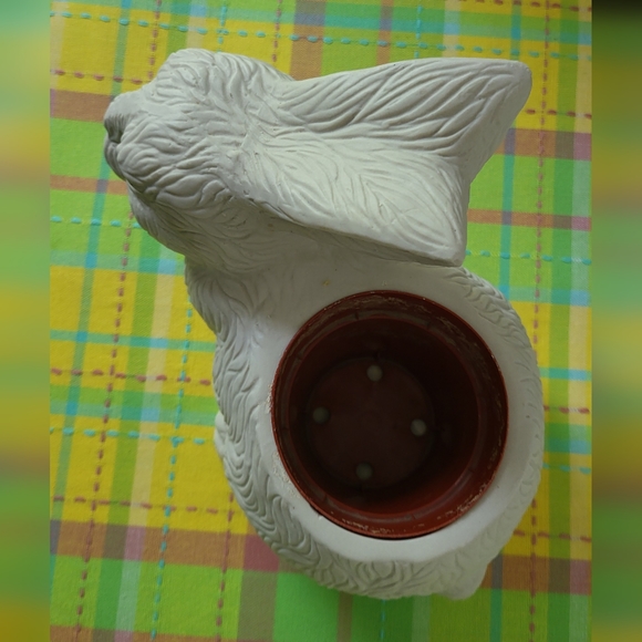 White ceramic bunny flower pot - Picture 7 of 7